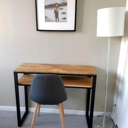 Et Salle De Bain De Privee Proche De Pau